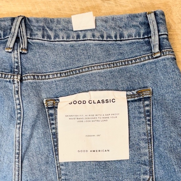 NWT Good American Good Classic Distressed High Rise Cropped Raw Hem Size 15 - Picture 9 of 9